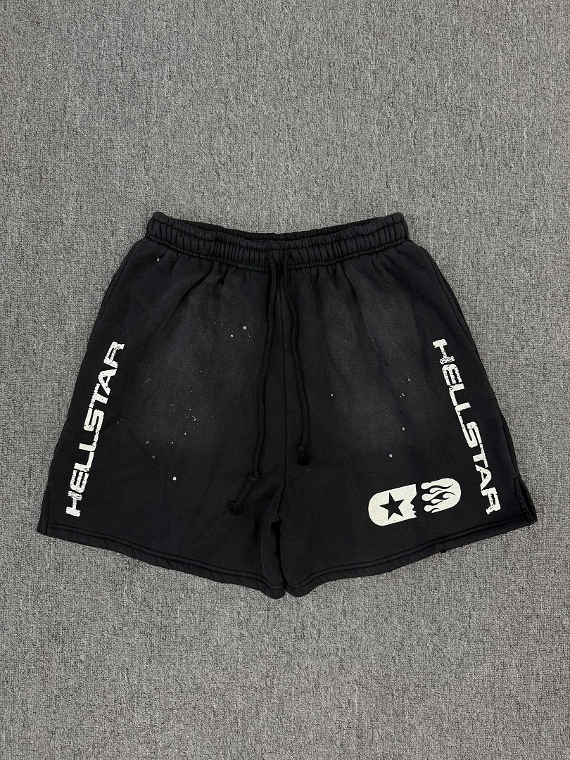 Hellstar Studios Logo Mesh Shorts – Black — size M